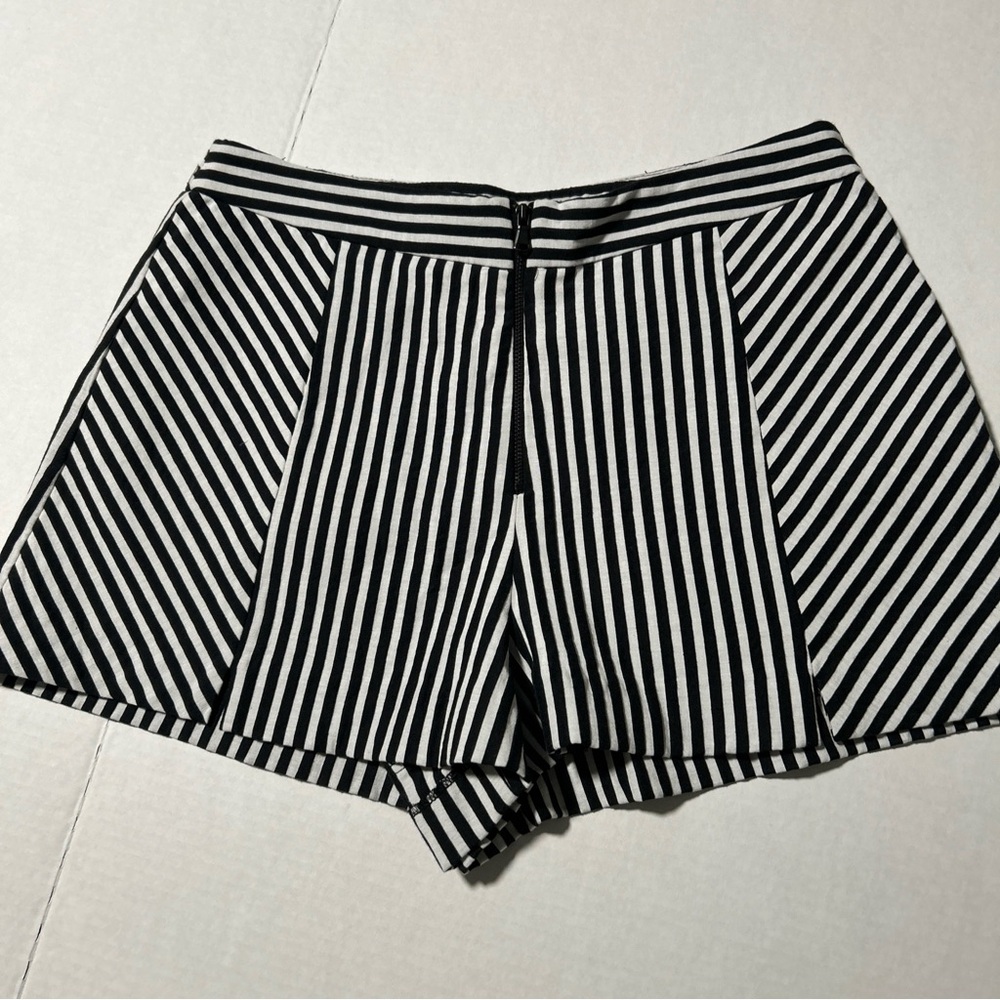Zara Black and White Striped Women Shorts